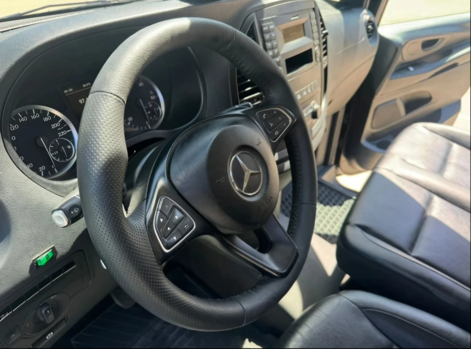 Mercedes-Benz V 300 Vito Tourer 4x4 Дълга База, снимка 10 - Автомобили и джипове - 54776997