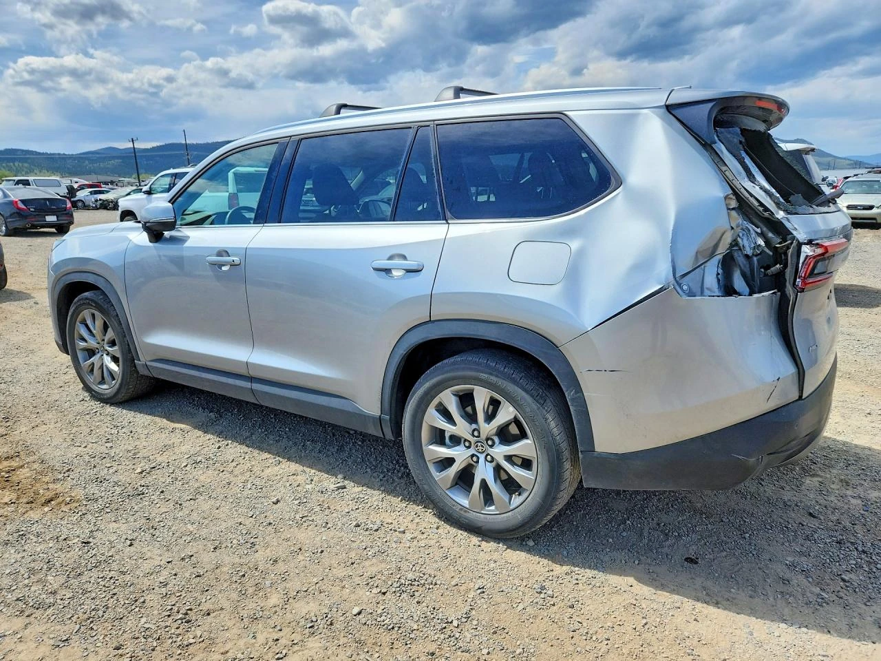 Toyota Grand Highlander 2.4l Limited, снимка 2 - Автомобили и джипове - 54914082