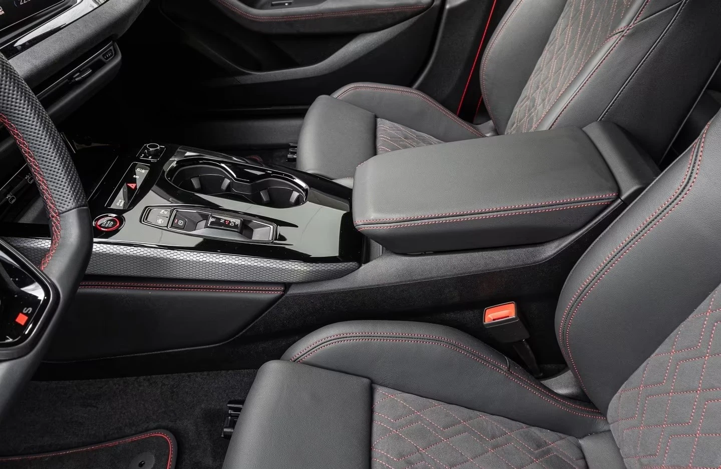 Audi S5 EDITION ONE / MMI DISPLAY / MATRIX / 360 / B&O / | Mobile.bg � ����������� 9
