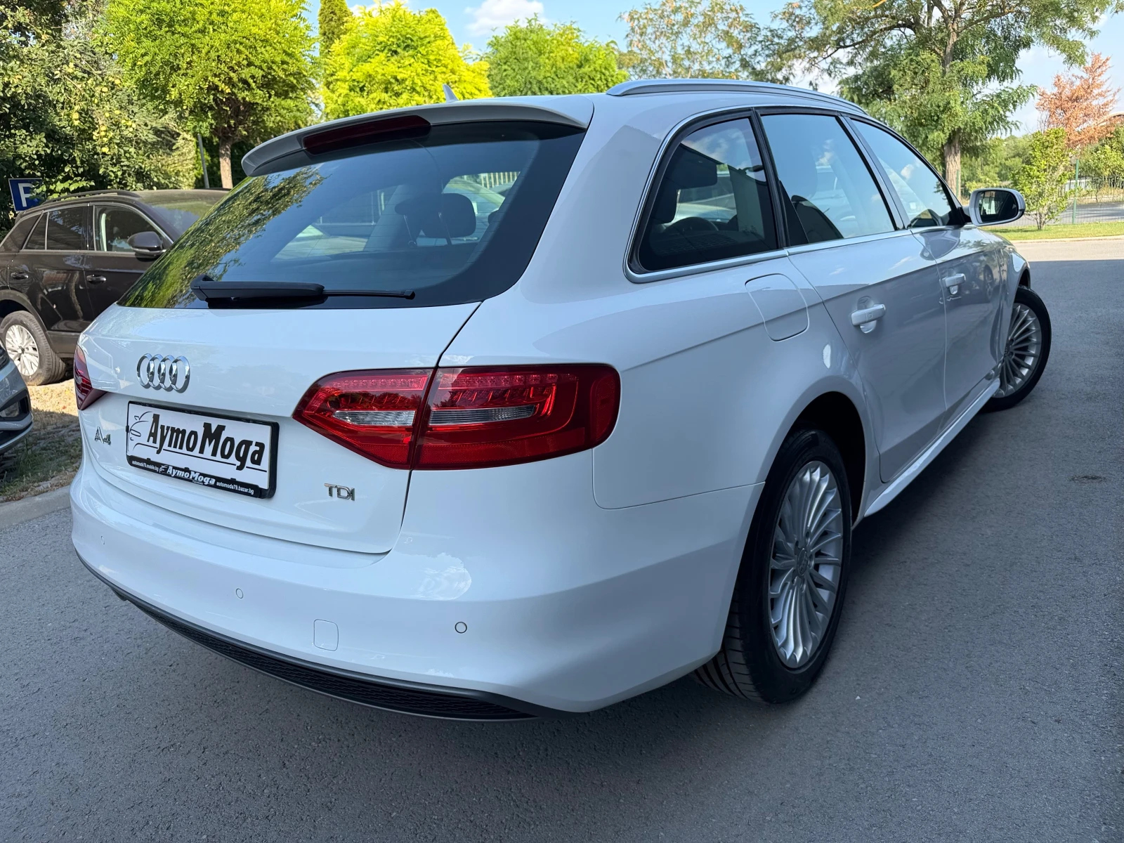 Audi A4 2.0 TDI S-LINE, снимка 4 - Автомобили и джипове - 55651393