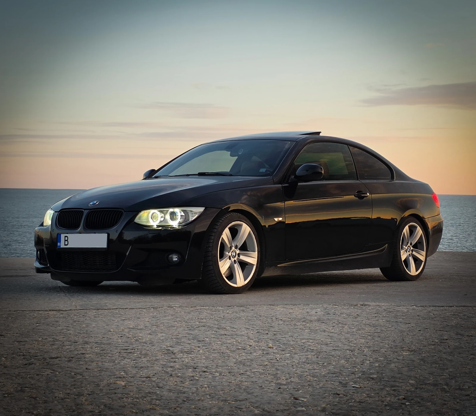 BMW 335, снимка 11 - Автомобили и джипове - 55684927