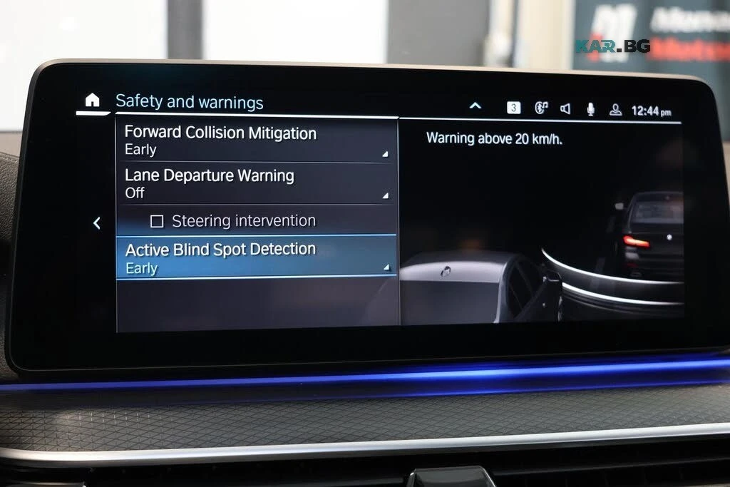 BMW 540 M-Sport * Harman/Kardon* АвтоКредит * (ЦЕНА ДО БГ), снимка 15 - Автомобили и джипове - 56132099