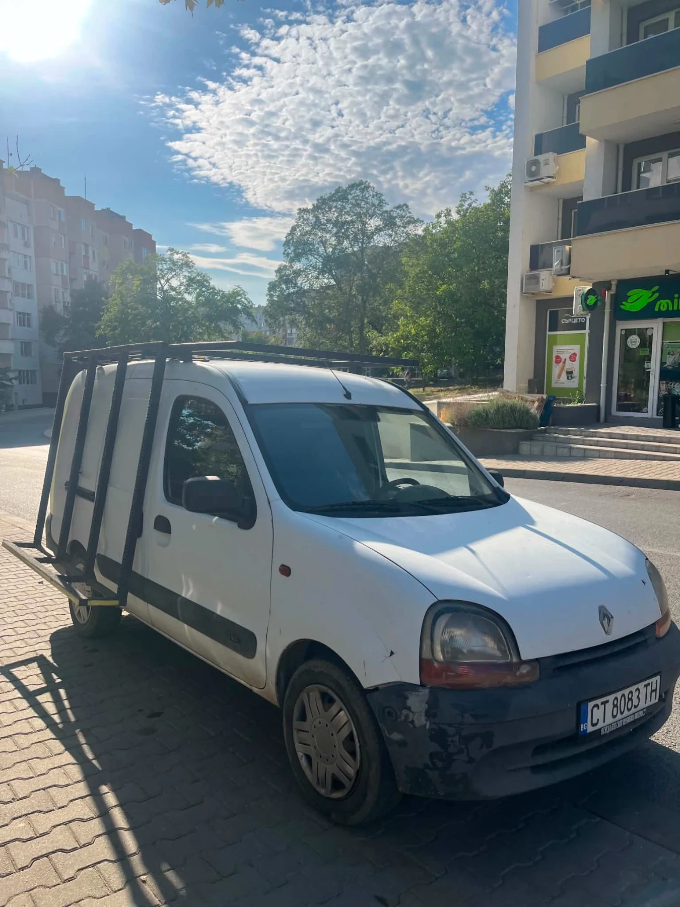 Renault Kangoo 1.9 D, снимка 3 - Автомобили и джипове - 56445532