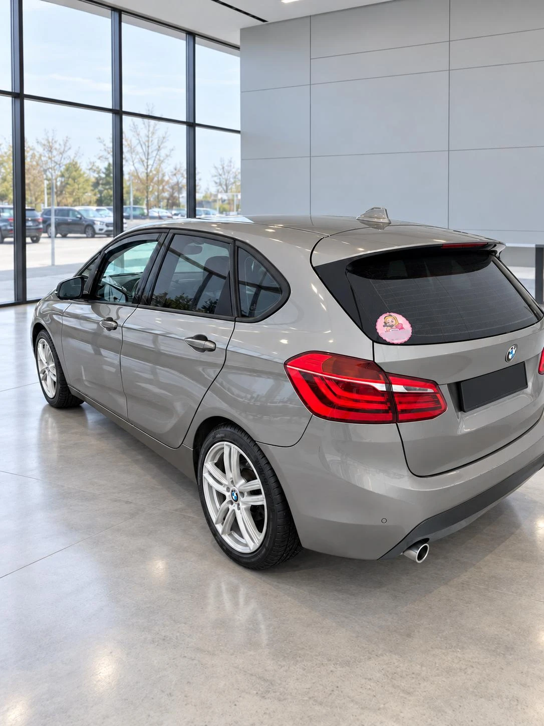 BMW 216, снимка 5 - Автомобили и джипове - 56574234