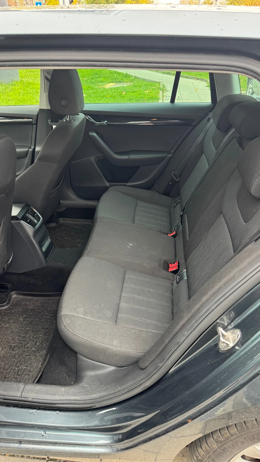 Skoda Octavia, снимка 7 - Автомобили и джипове - 56725666