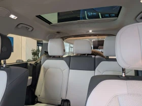 Land Rover Defender * V8 * 2 КЛЮЧА* ПОДГРЕВ* KEYLESS* , снимка 11