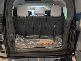 Land Rover Defender * V8 * 2 КЛЮЧА* ПОДГРЕВ* KEYLESS* , снимка 13