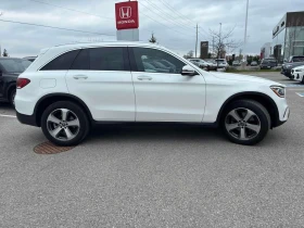 Mercedes-Benz GLC 300 * CARFAX * ПАНО * KEYLESS * КЛИП НА МОТОРА, снимка 3