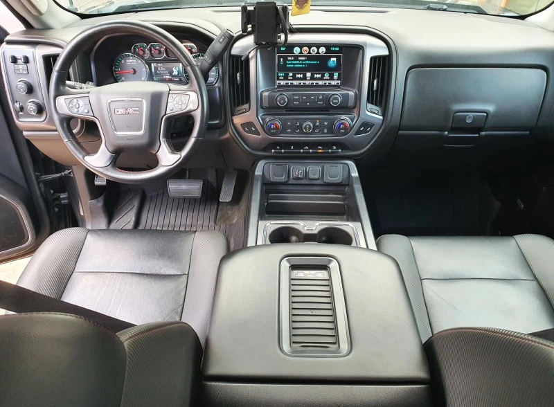 Gmc Sierra 2500HD SLT All Terrain, снимка 16 - Автомобили и джипове - 44826670