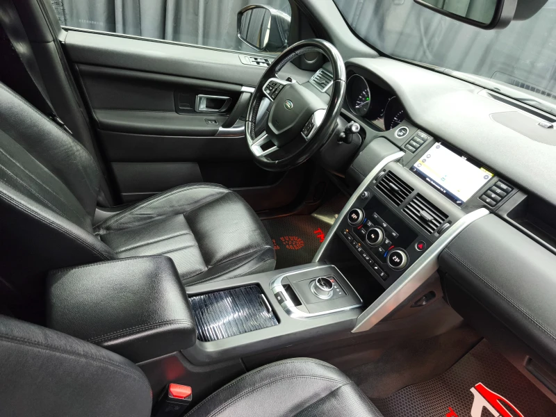 Land Rover Discovery Sport 2.0TDI Automatic 4x4, снимка 12 - Автомобили и джипове - 52447372