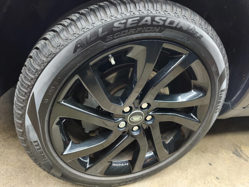 Land Rover Discovery Sport 2.0TDI Automatic 4x4, снимка 15 - Автомобили и джипове - 52447372