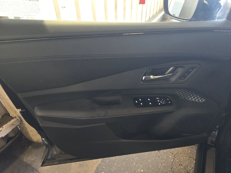 Nissan Ariya ENGAGE e-4ORCE HEAD-UP/DIGIAL/ПОДГРЕВИ, снимка 8 - Автомобили и джипове - 53233152