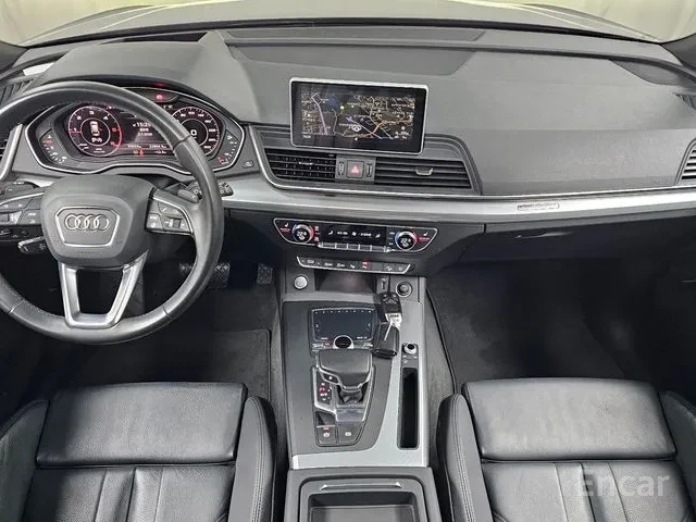 Audi Q5 !TDI..HEAD-UP..Premium!* АвтоКредит* Цена до БГ* , снимка 6 - Автомобили и джипове - 53576615