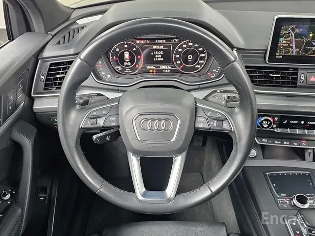 Audi Q5 !TDI..HEAD-UP..Premium!* АвтоКредит* Цена до БГ* , снимка 12 - Автомобили и джипове - 53576615