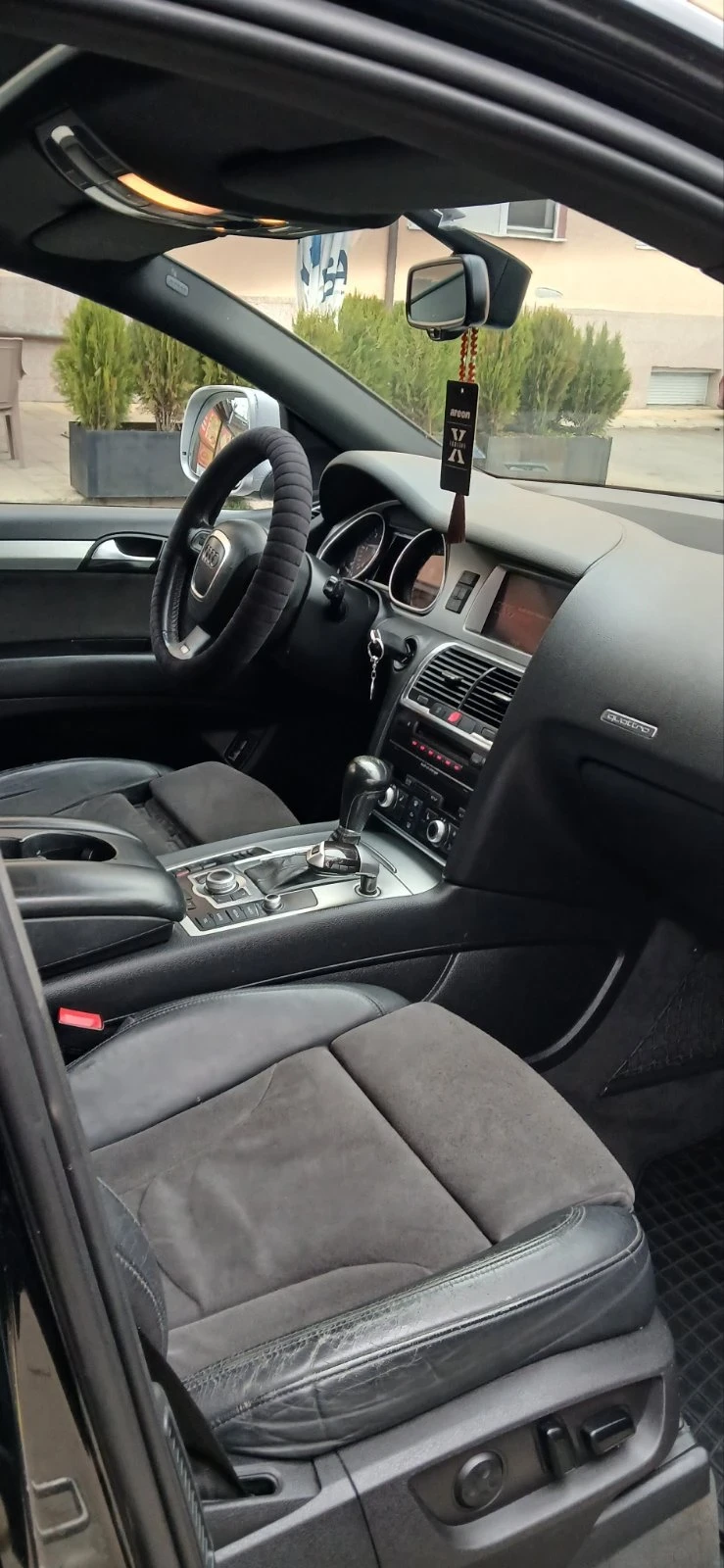 Audi Q7, снимка 7 - Автомобили и джипове - 53980808