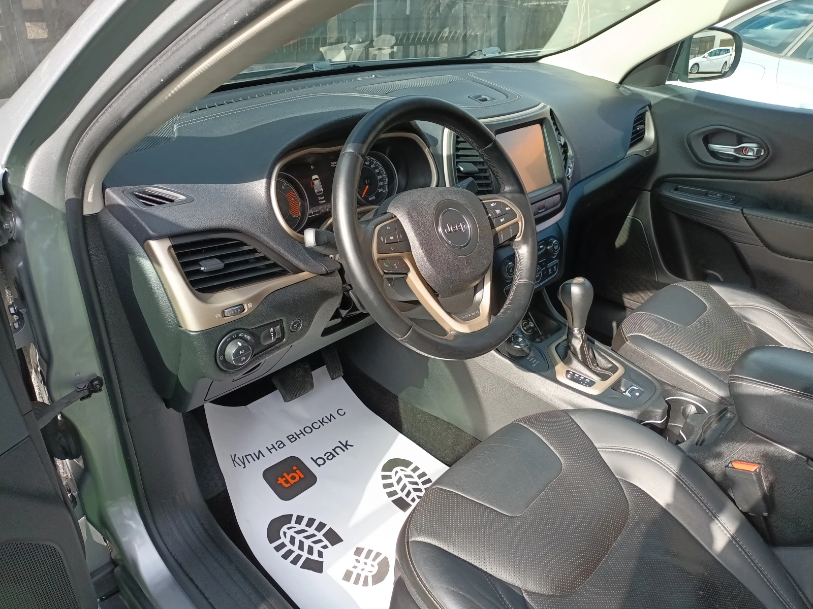 Jeep Cherokee  - изображение 6