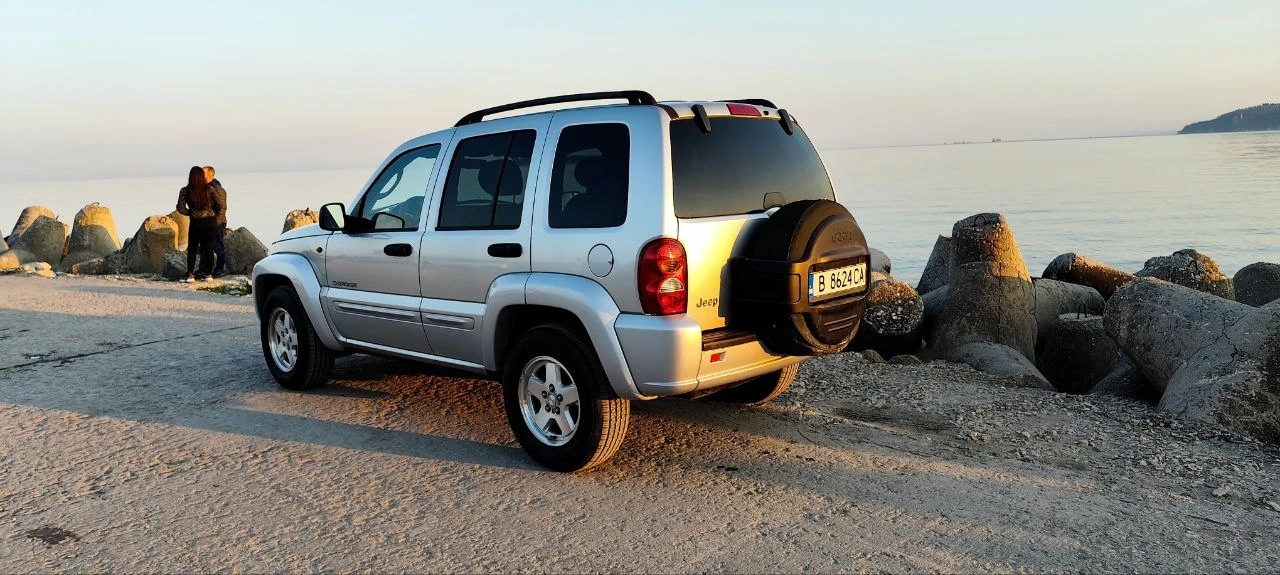 Jeep Cherokee CRD Limited, снимка 4 - Автомобили и джипове - 54159845