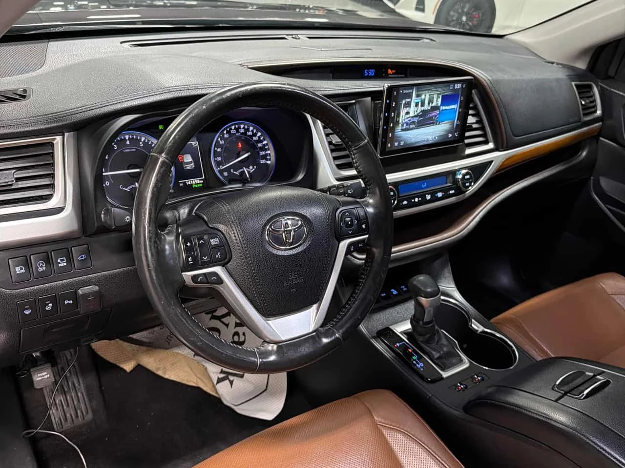 Toyota Highlander * Limited * L�UIS VUITTON EDITION*  | Mobile.bg � ����������� 5