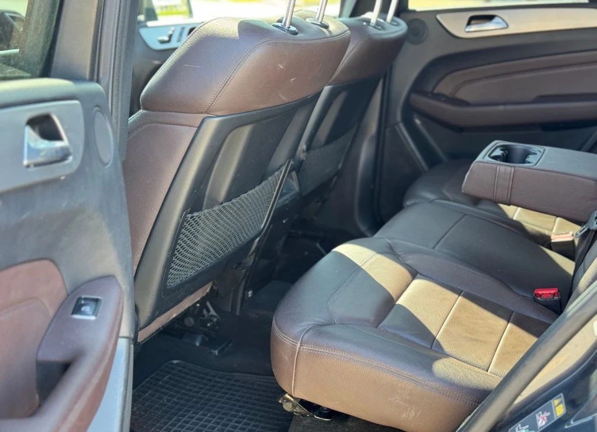 Mercedes-Benz ML 350 CDI BlueTecPanoLEDER BraunAHKNAVI, снимка 10 - Автомобили и джипове - 54495906