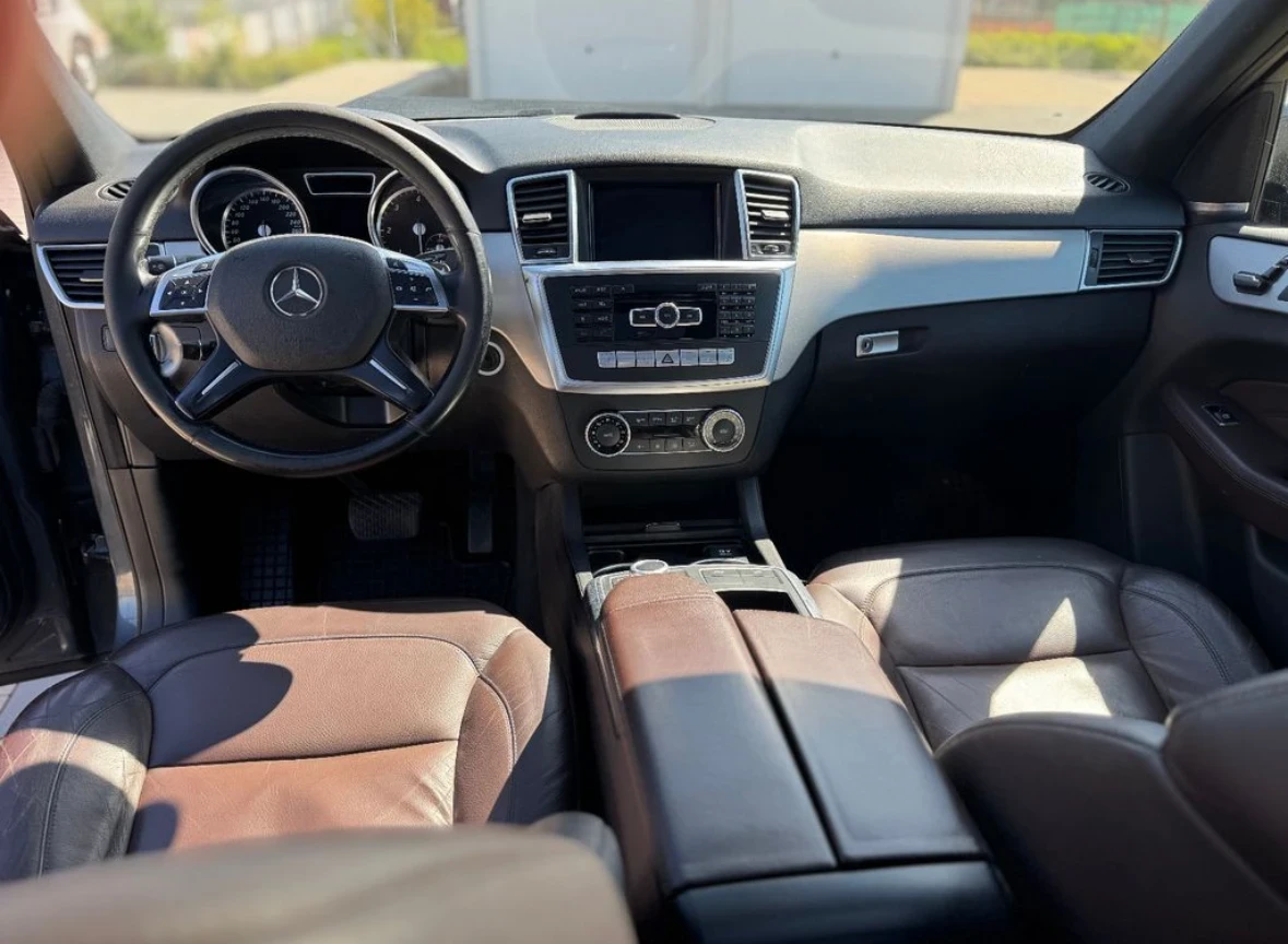 Mercedes-Benz ML 350 CDI BlueTecPanoLEDER BraunAHKNAVI, снимка 7 - Автомобили и джипове - 54495906