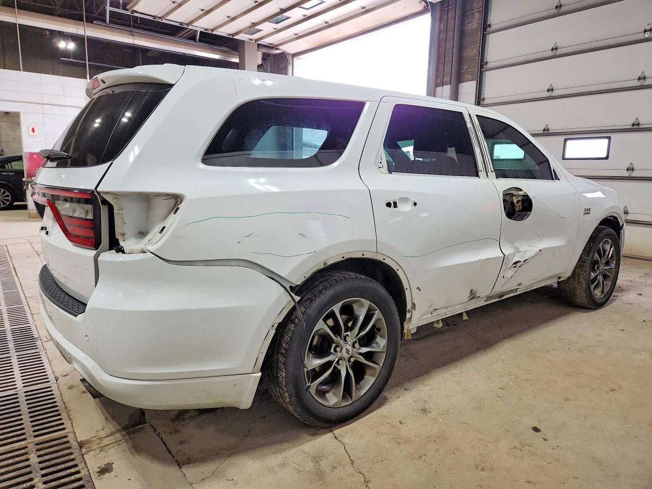 Dodge Durango 5.7l R, снимка 3 - Автомобили и джипове - 56175591
