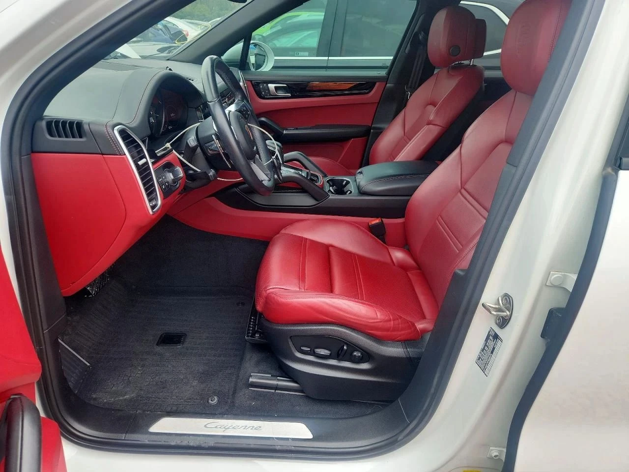 Porsche Cayenne, снимка 10 - Автомобили и джипове - 56711773
