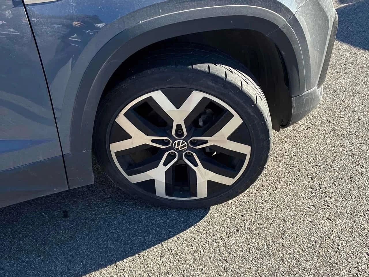 VW Taos, снимка 7 - Автомобили и джипове - 56728753