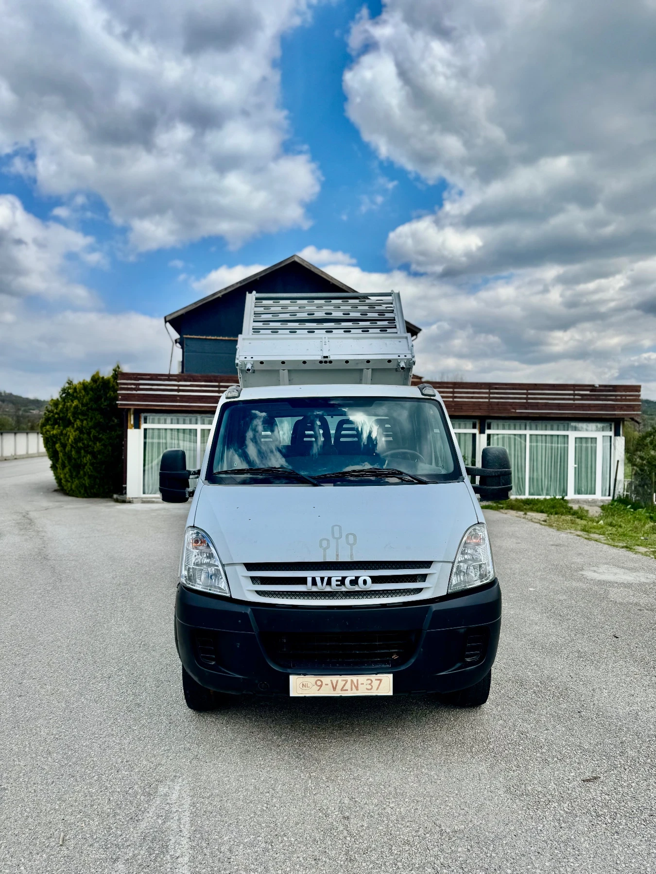 Iveco 35c15 ОРИГИНАЛЕН САМОСВАЛ - изображение 2