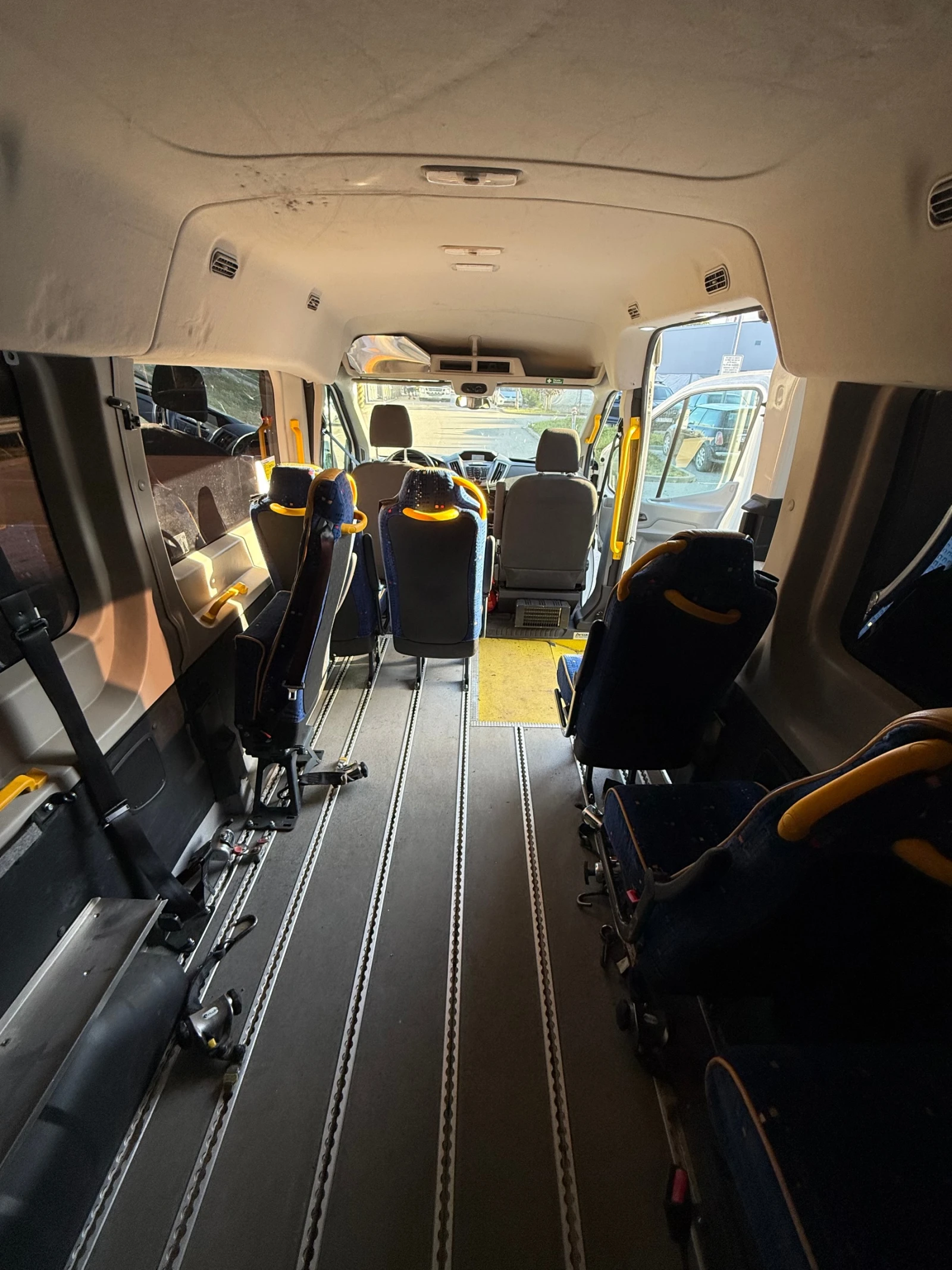 Ford Transit, снимка 12 - Бусове и автобуси - 54722344