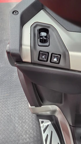 Piaggio Mp3 530 HPE, с Б категория, снимка 8