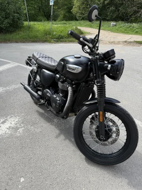 Снимка Triumph Bonneville