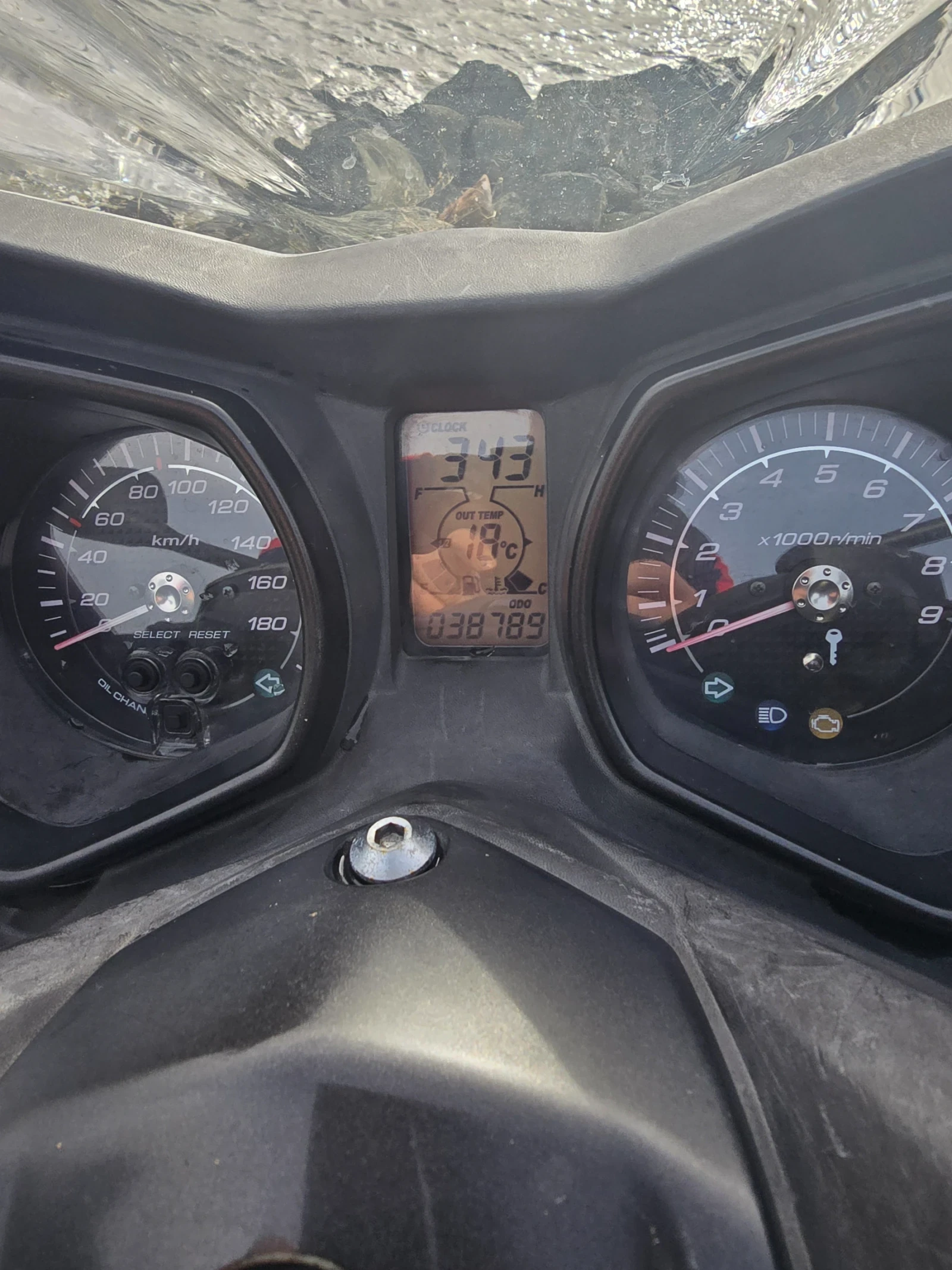 Yamaha X-max YP400R - изображение 10