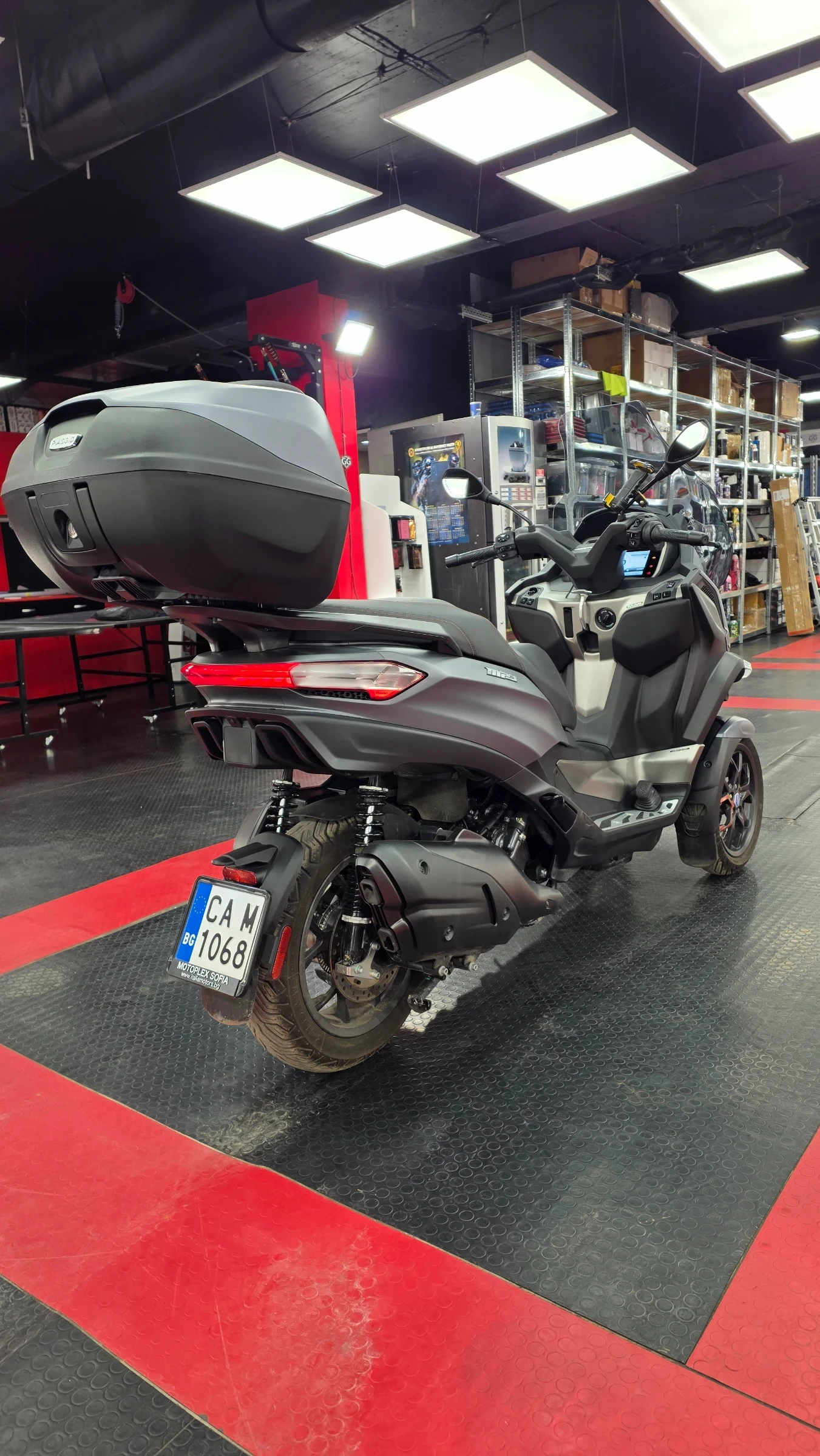 Piaggio Mp3 530 HPE, с Б категория, снимка 4 - Мотоциклети и мототехника - 54581901