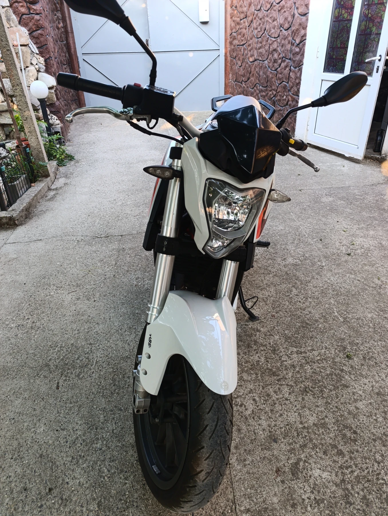 Benelli 250, снимка 4 - Мотоциклети и мототехника - 55452999