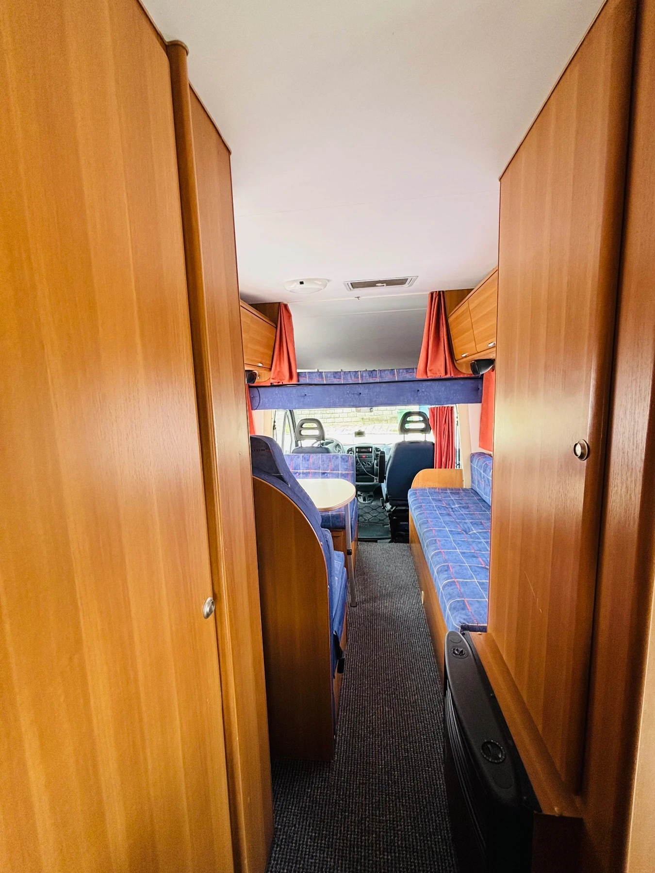 Кемпер ROLLER TEAM 2.8 128к.с., снимка 6 - Каравани и кемпери - 54259548