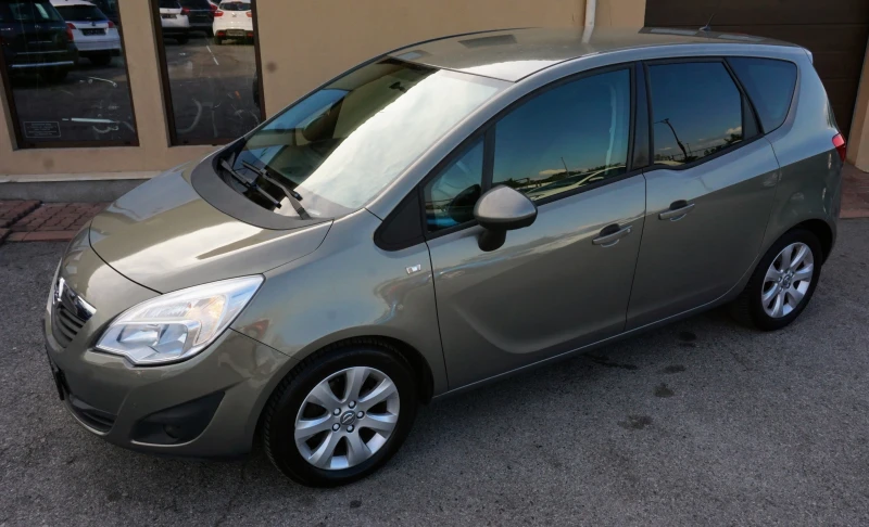 Opel Meriva 1.4i COSMO, снимка 1 - Автомобили и джипове - 32846689