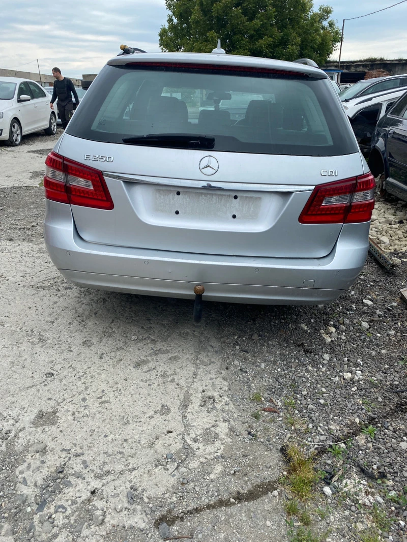 Mercedes-Benz E 250 250cdi, снимка 3 - Автомобили и джипове - 40784272