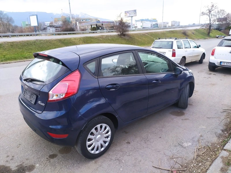 Ford Fiesta 1.4, снимка 4 - Автомобили и джипове - 44518830