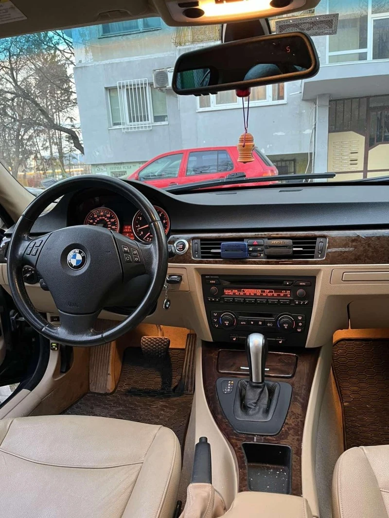 BMW 325 325i, снимка 12 - Автомобили и джипове - 46932101