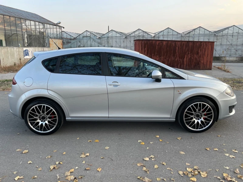 Seat Leon 2.0TDI Sport Facelift , снимка 5 - Автомобили и джипове - 47780425