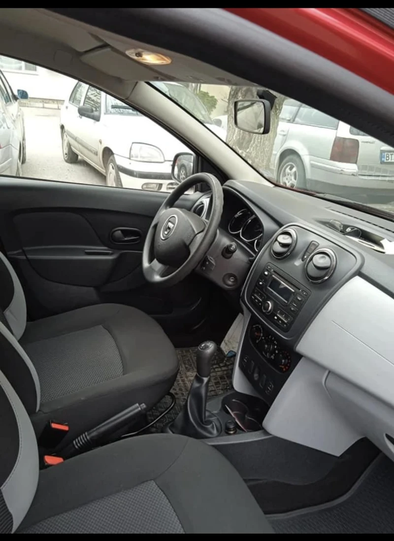 Dacia Sandero, снимка 4 - Автомобили и джипове - 47921465