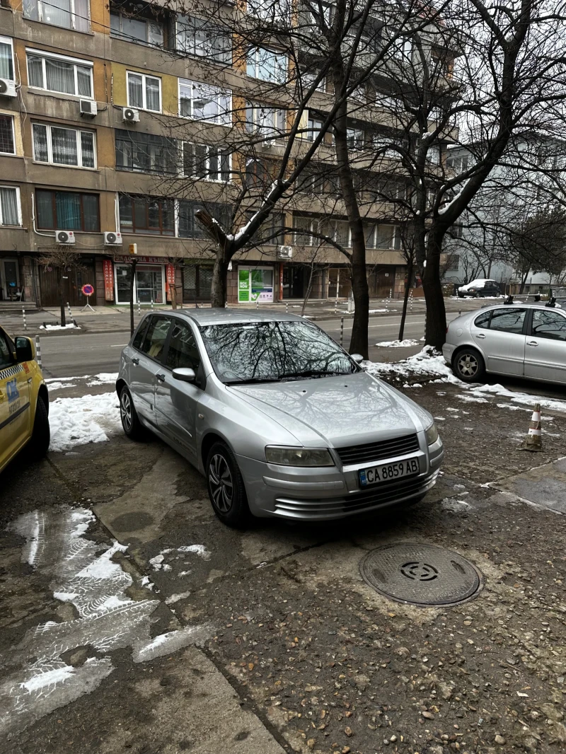 Fiat Stilo, снимка 4 - Автомобили и джипове - 48731402