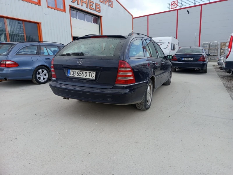 Mercedes-Benz C 200, снимка 3 - Автомобили и джипове - 49518508