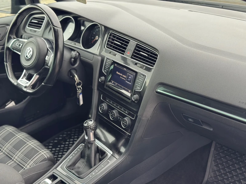 VW Golf 2.0TDI* GTD* 180кс* Ръчка* SWISS* Топ, снимка 11 - Автомобили и джипове - 52311418