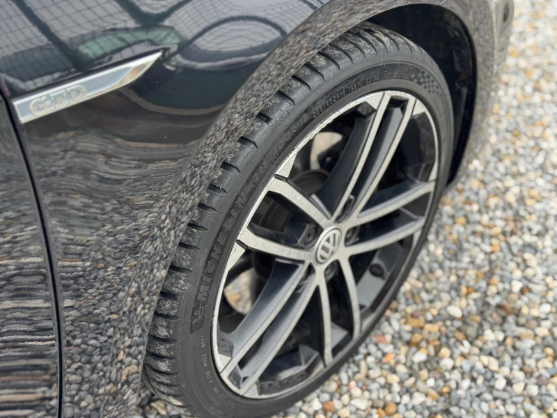 VW Golf 2.0TDI* GTD* 180кс* Ръчка* SWISS* Топ, снимка 12 - Автомобили и джипове - 52311418
