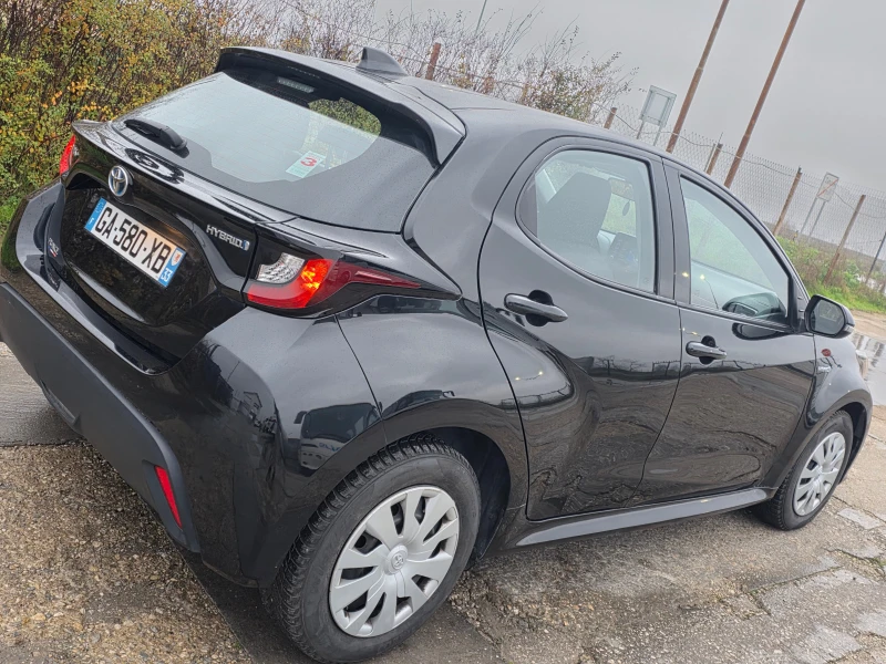 Toyota Yaris Yaris 116h France Business 5p + Stage Hybrid Acade, снимка 5 - Автомобили и джипове - 52830172