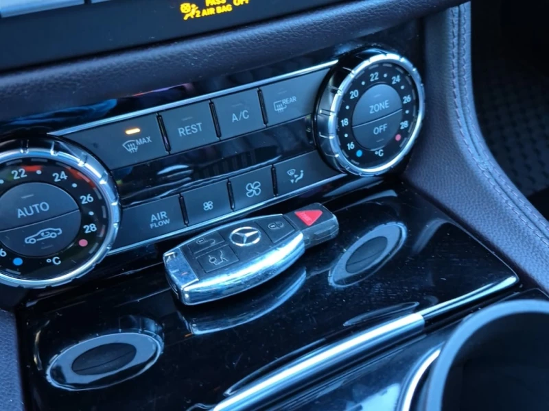 Mercedes-Benz CLS 55  4MATIC COUPE 4D * CARFAX * ФИНАНСИРАНЕ, снимка 8 - Автомобили и джипове - 53027214