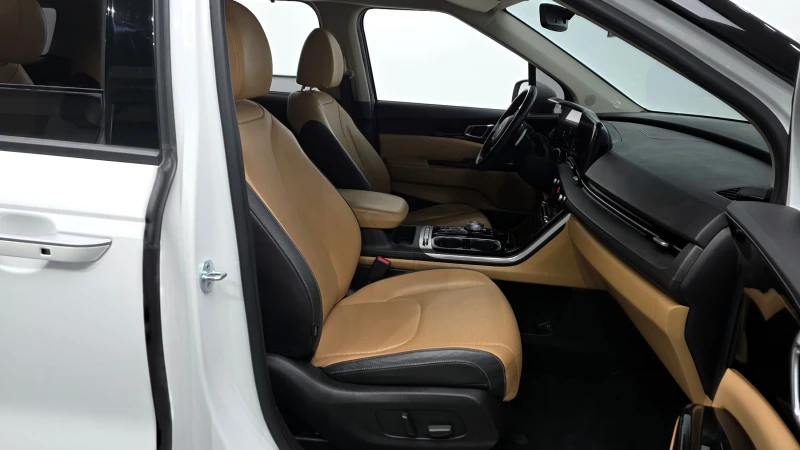 Kia Carnival 7 seater Noblesse autogeorge.com, снимка 11 - Автомобили и джипове - 53152922