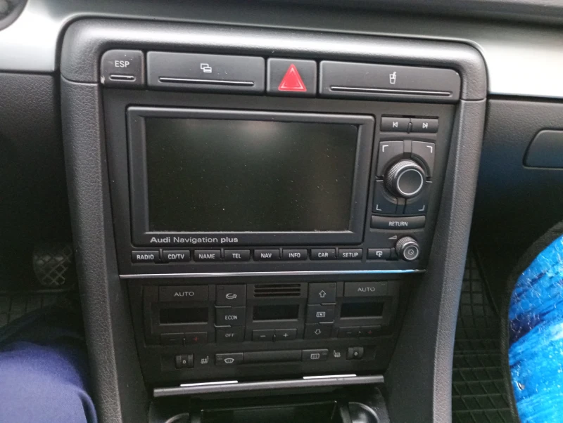 Audi A4, снимка 4 - Автомобили и джипове - 53301259