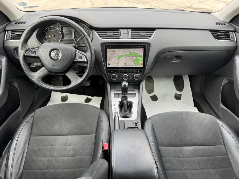 Skoda Octavia 1, 8 180кс./Автоматик, снимка 10 - Автомобили и джипове - 53425418